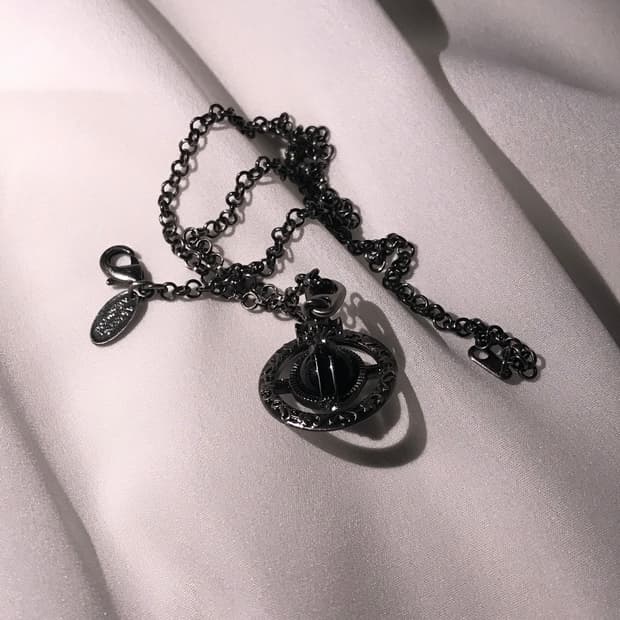 비비안웨스트우드 미니바스 orb 목걸이