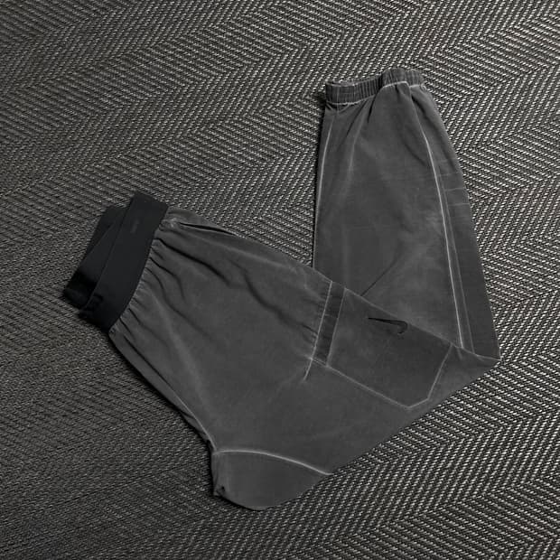 나이키 스우시 트레이닝 조거 팬츠 워시드 그레이 y 5356