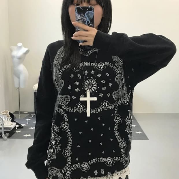 마우지 페이즐리 패턴 롱 슬리브