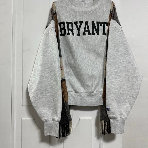 올드파크 OLDPARK 머플러 맨투맨