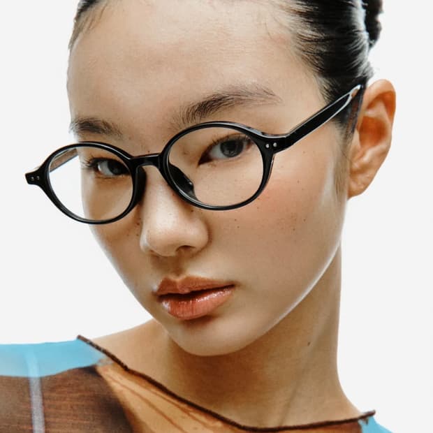 네오테리아 새상품 안경