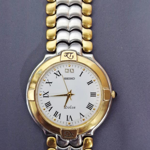 Seiko 돌체 쿼츠시계 