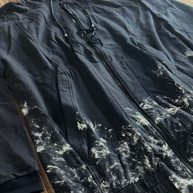 Kmrii 레더 디테일 후드 파카