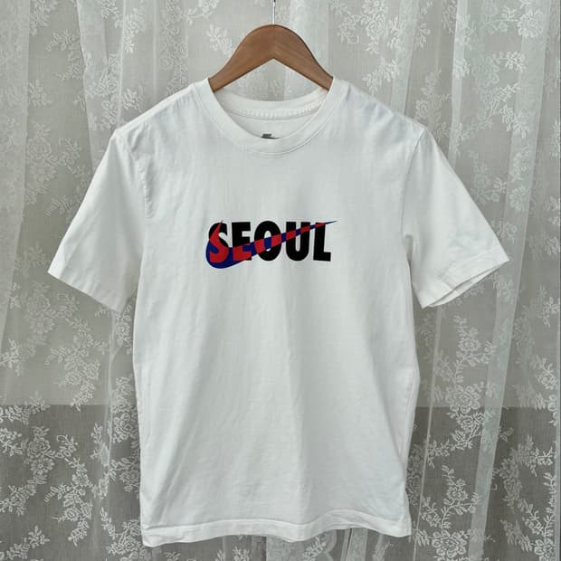 M) 나이키 서울 반팔 티셔츠 화이트