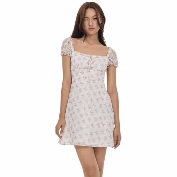 클리시어 블러싱 블룸 원피스