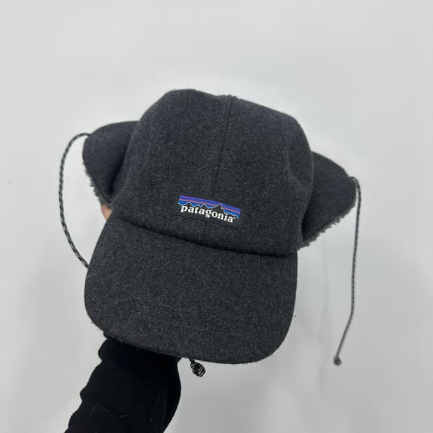 파타고니아 울 이어 플랩 캡 