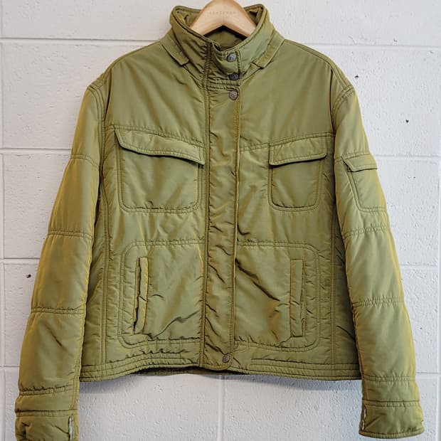 오일릴리(OILILY, 여성용) 경량패딩 크롭 라이더자켓(점퍼) 판매