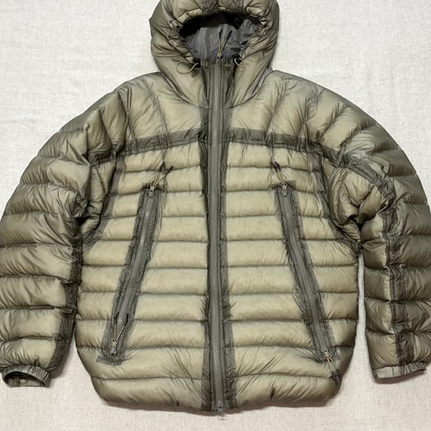 언어펙티드 라이트다운 자켓 25FW