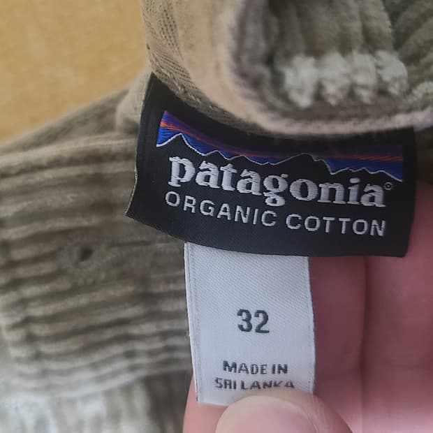 파타고니아 유기농 코듀로이팬츠