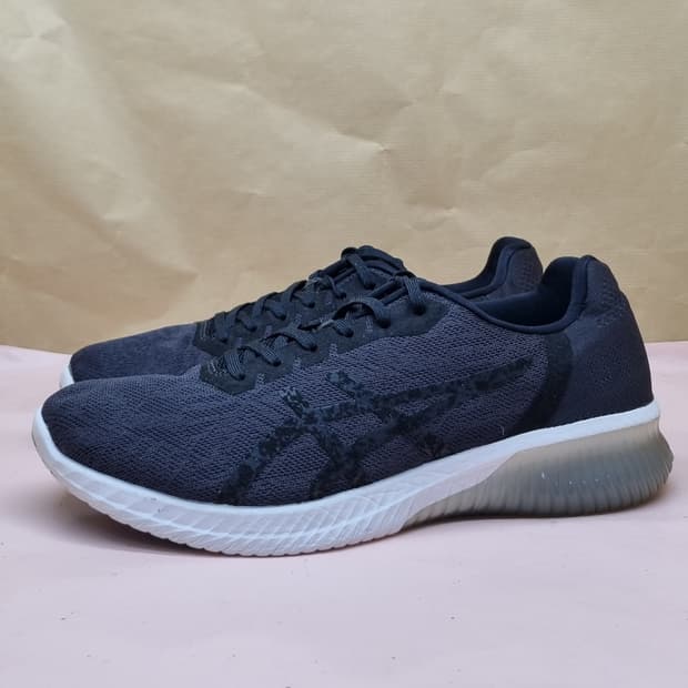 아식스 젤케눈 남성운동화 270