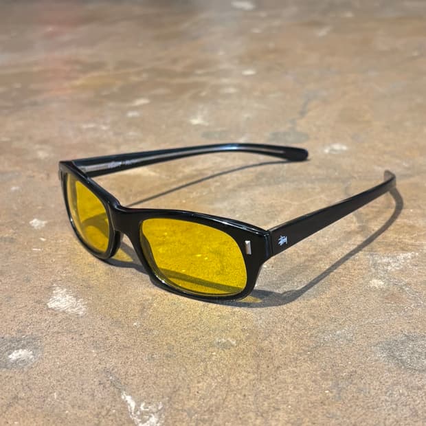 OLD STUSSY YELLOW LENS SUNGLASS