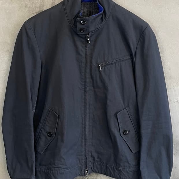 어태치먼트 해링턴 자켓