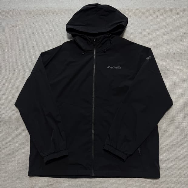 디스커버리 후드 바람막이 자켓