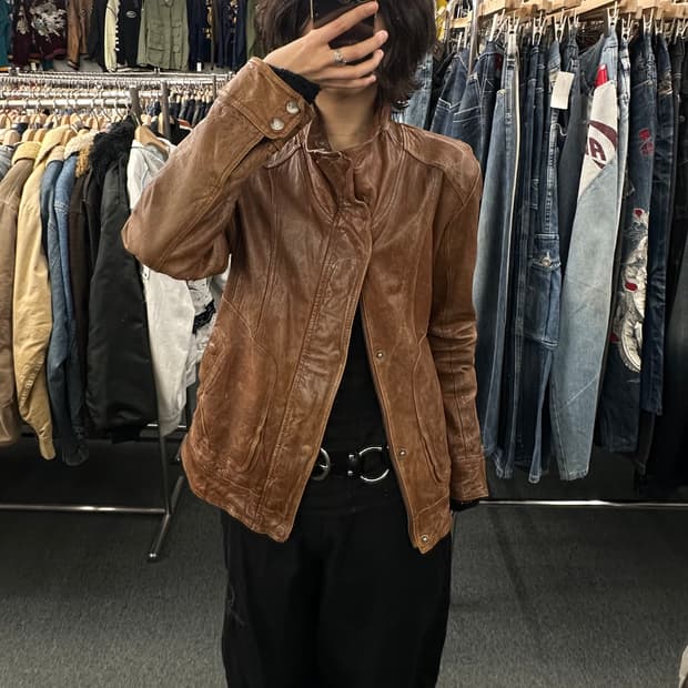 XL)게스 빈티지 브라운 가죽자켓
