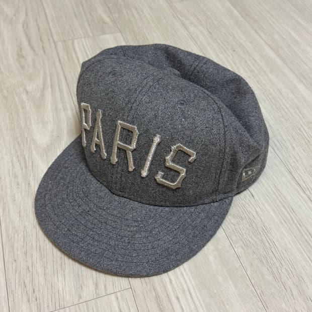 마크제이콥스 뉴에라 콜라보 7 1/2 France 캡 모자 