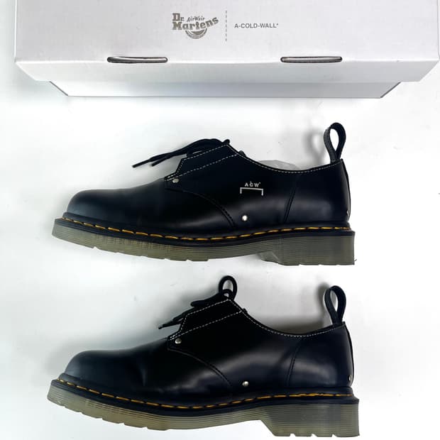 어콜드월x닥터마틴 1461