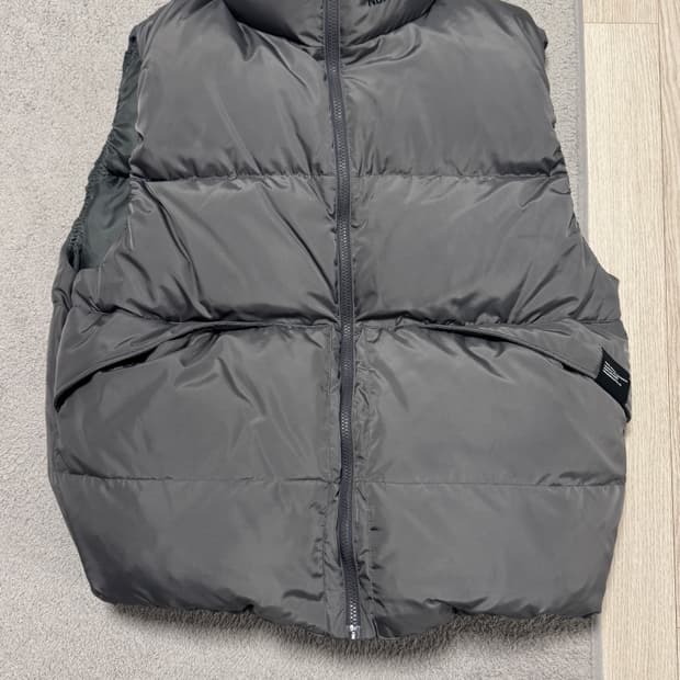 네이버후드 패딩 베스트 다크 그레이 xl 105