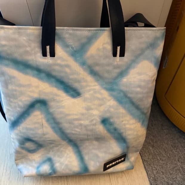 프라이탁 리랜드