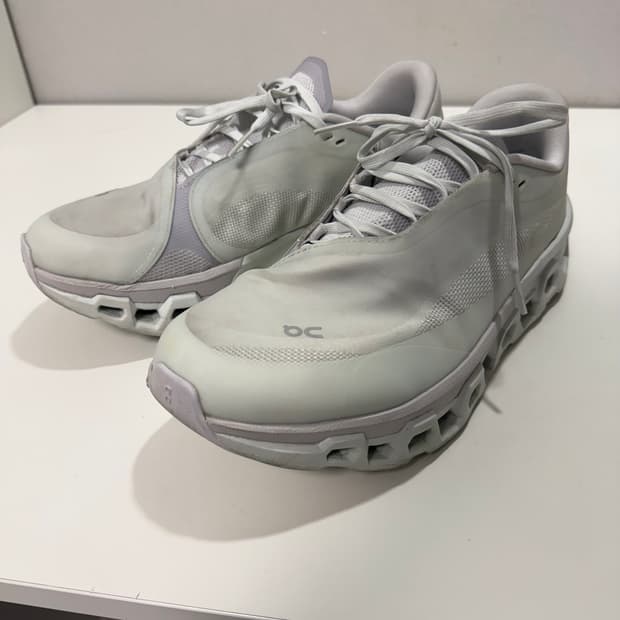 파프 X 온러닝 클라우드몬스터2 베이퍼 프로스트 270