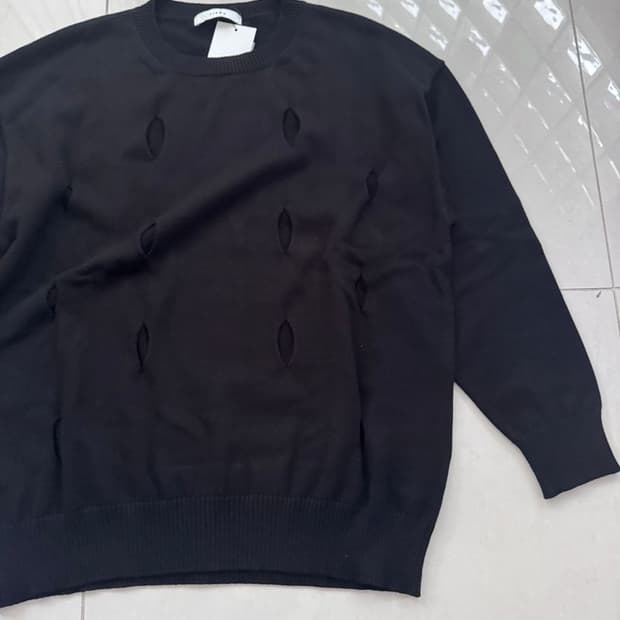 HOLE CREW KNIT 홀 크루 니트