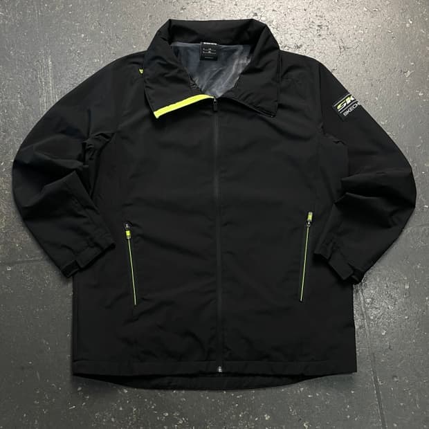 105 스케쳐스 바람막이 