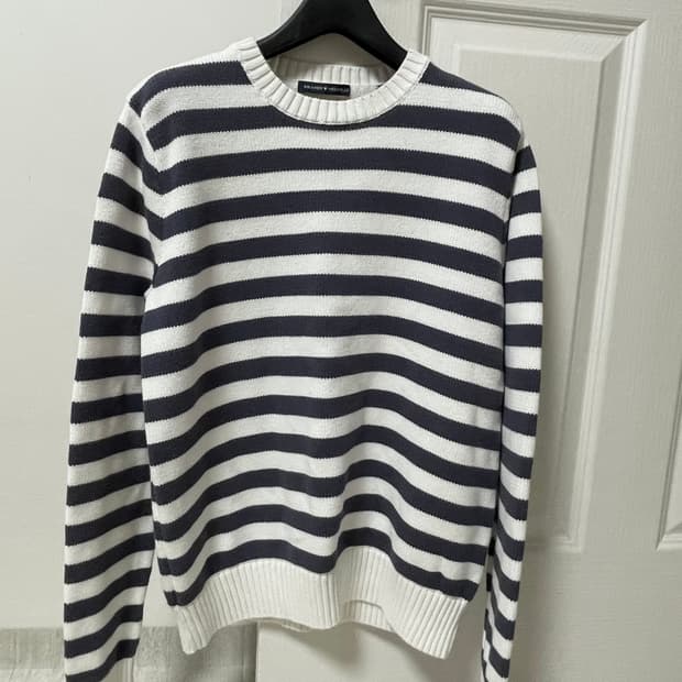 브랜디 멜빌 네이비 스트라이프 니트