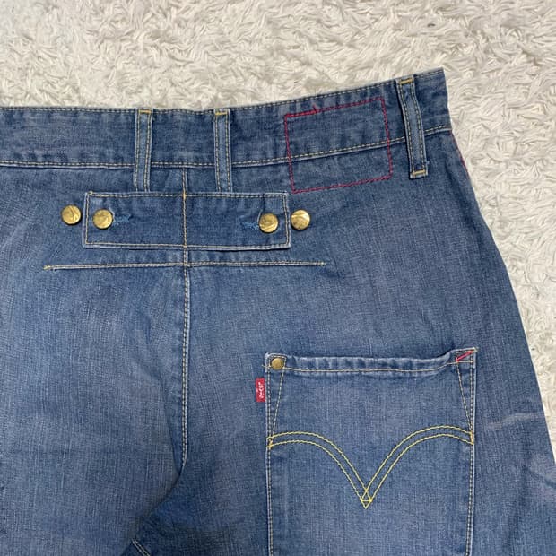 [29] 리바이스 엔지니어드 진 00132- 0782