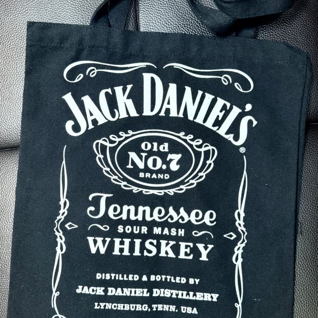 잭 다니엘 에코백