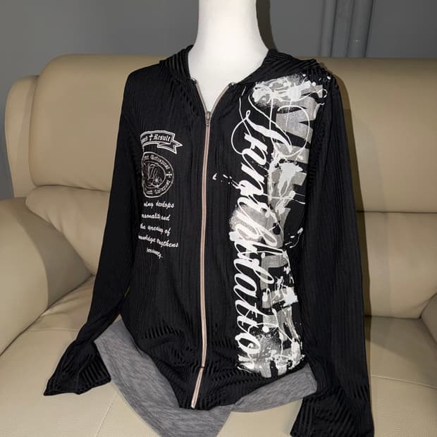 punk lettering & printing hood zip-up