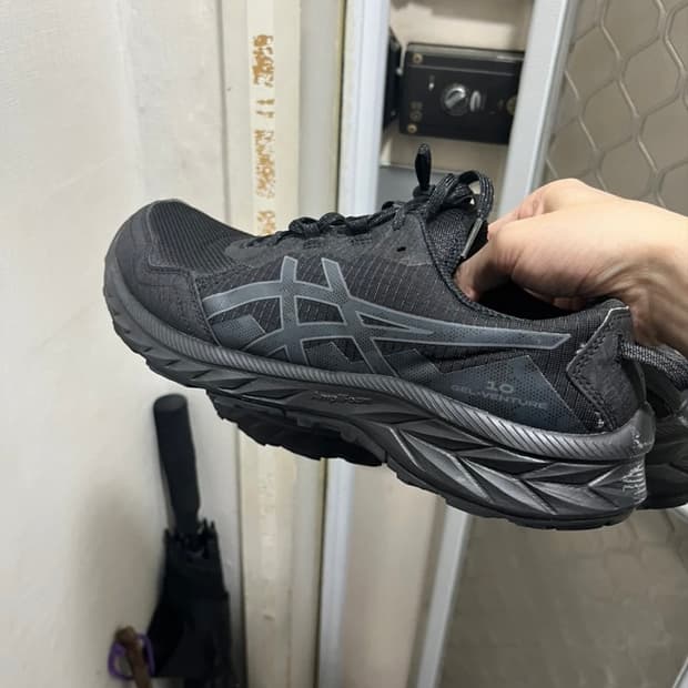 아식스 젤 벤쳐 10 블랙 280