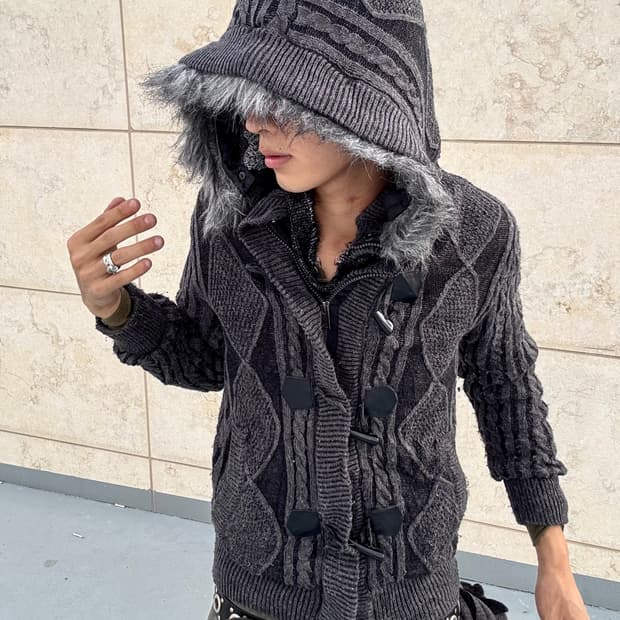 “Growth by Grail” Y2K Mood Fur Knit Zip 