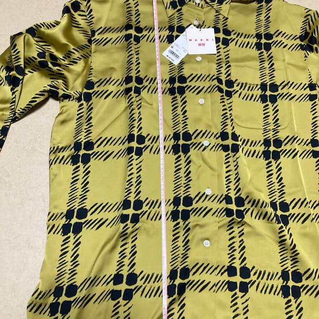 유니클로 마르니 오버사이즈 셔츠 (M 새상품) 입니다.