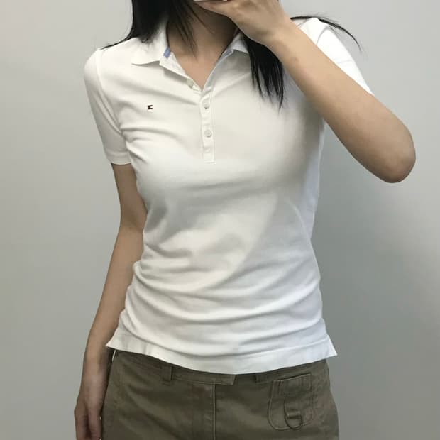 타미힐피거 화이트 PK 반팔 카라 티셔츠