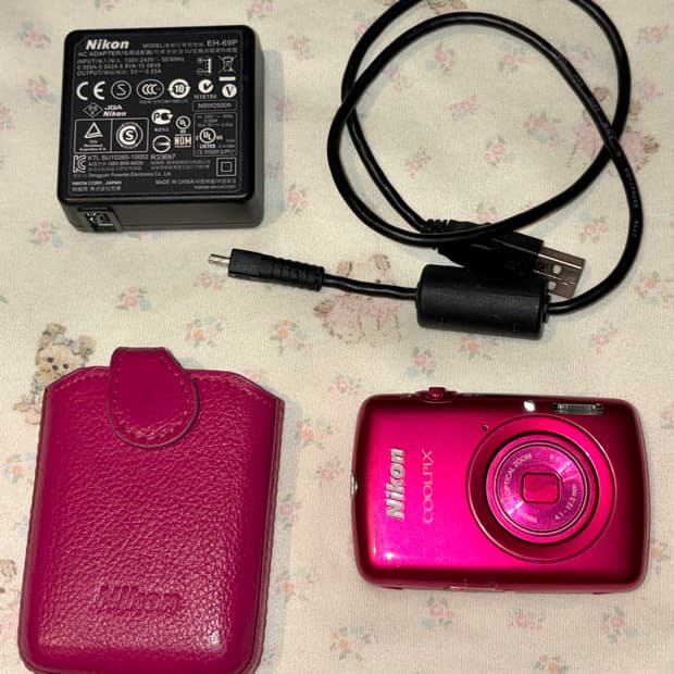 제니 디카🩷(극미품) 니콘 쿨픽스 S01 핑크
