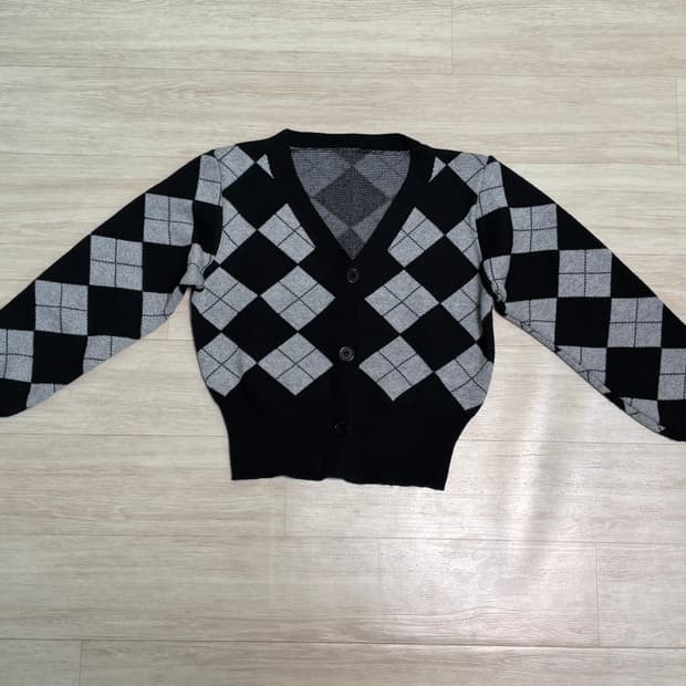 아가일 니트 가디건