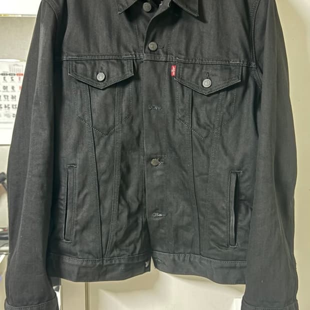 리바이스 블랙 트러커