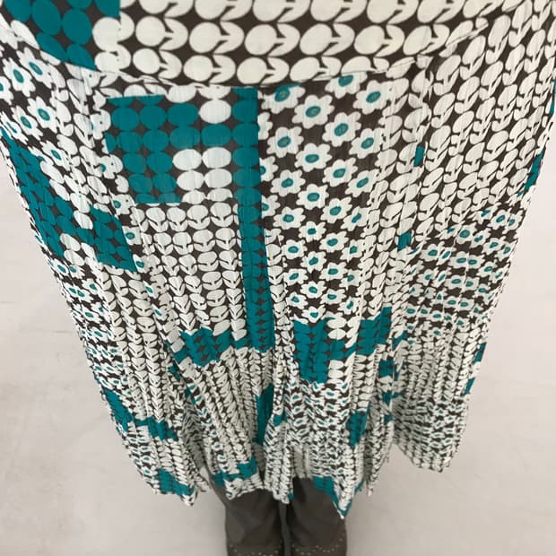 vintage pattern skirt
