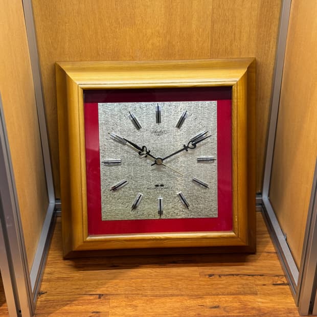 Aichi Aichron Quartz Wall Clock