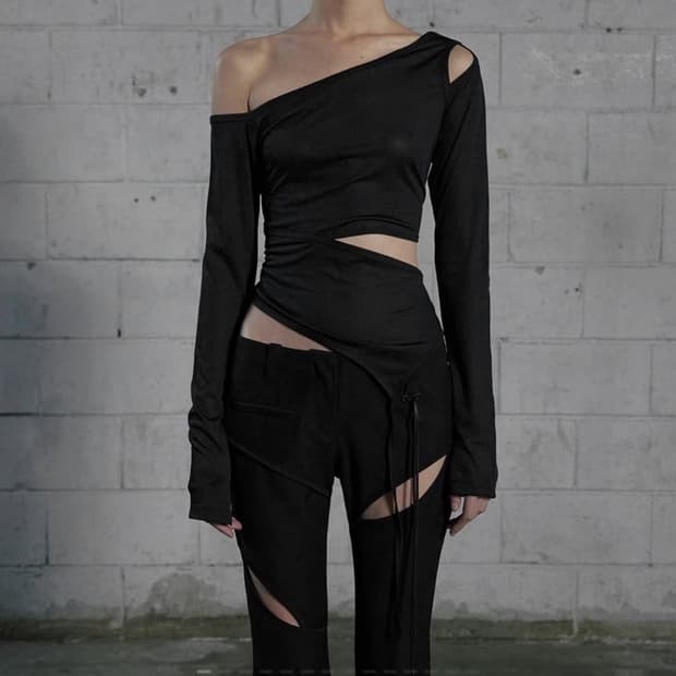 보헤미안서울 시스루 컷아웃 슬리브