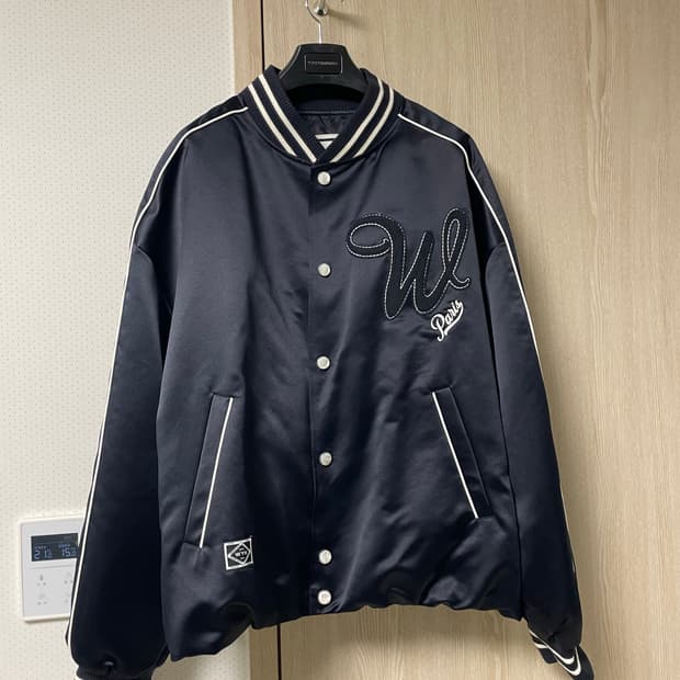 50사이즈 새상품, 우영미 25ss 네이비 자수 바시티