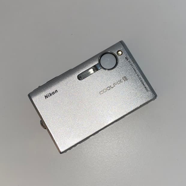 빈티지디카 니콘 쿨픽스 S8 디카 Nikon Coolpix S8
