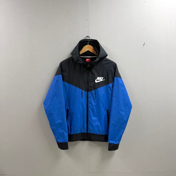 남성 100 / 나이키 윈드러너 바람막이 블루/블랙