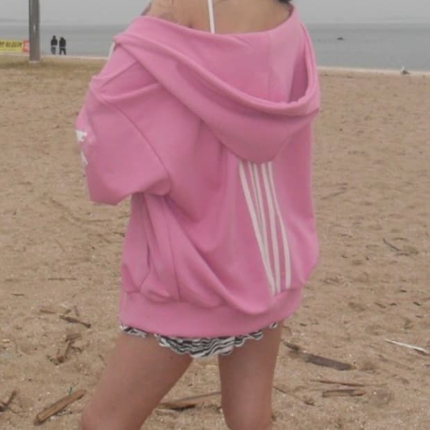 (새제품) Y13 PINK TAPE GRAPHIC HOOD ZIP UP