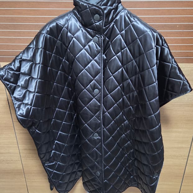 모스키노패딩판쵸