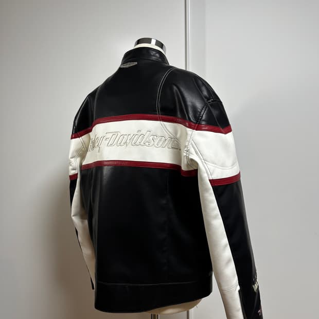 실착0회)할리데이비슨 컬렉션스 신세틱 레더 레이싱 점퍼 블랙