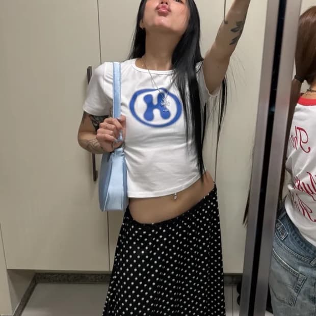 미스테리어스호텔 반팔