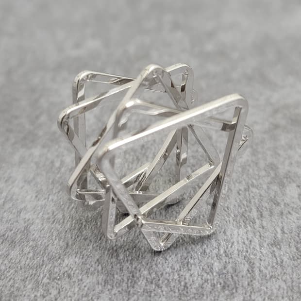 unique ring