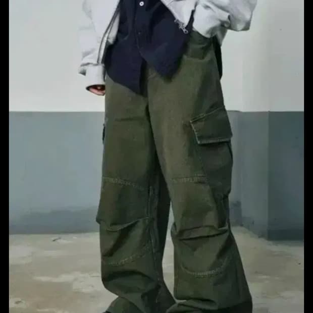 새상품)다이브인 워시드 베른카고팬츠 카키