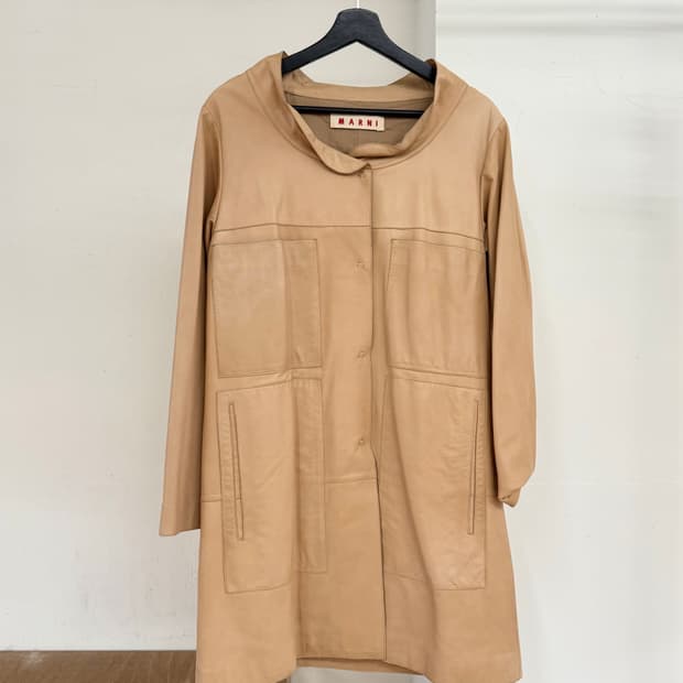 마르니 베이지 판넬 램스킨 코트