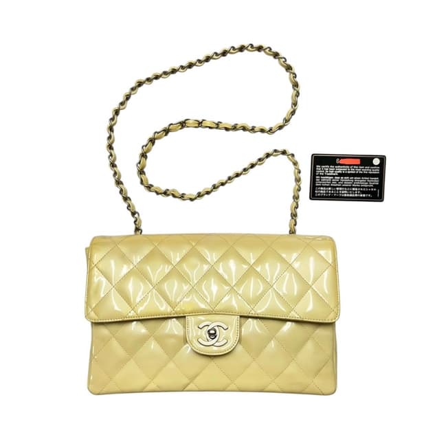 샤넬 클래식 플랩백 페이턴트 옐로우